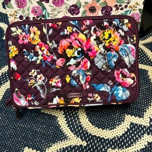 VERA BRADLEY ICONIC LARGE BLUSH & BRUSH CASE SIGNATURE COTTON INDIANA ROSE